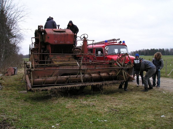 Õlitoru painutamine. Taga-Võõbul, 22.04.2007