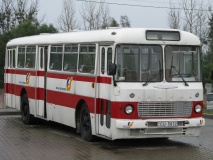 Ikarus 556